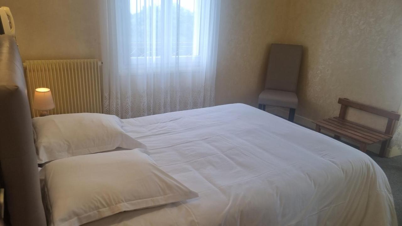 Logis Relais des Monedieres Seilhac Buitenkant foto